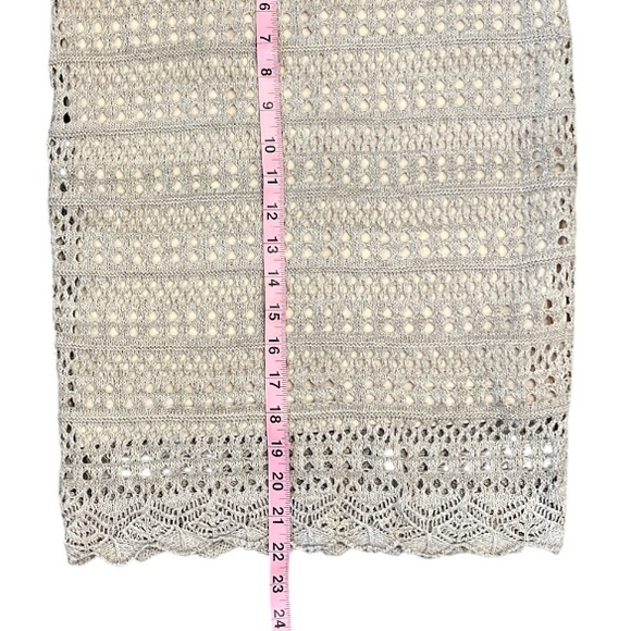 BCBG Beige Crochet Midi Lined Bodycon Medium Skirt - Picture 4 of 5